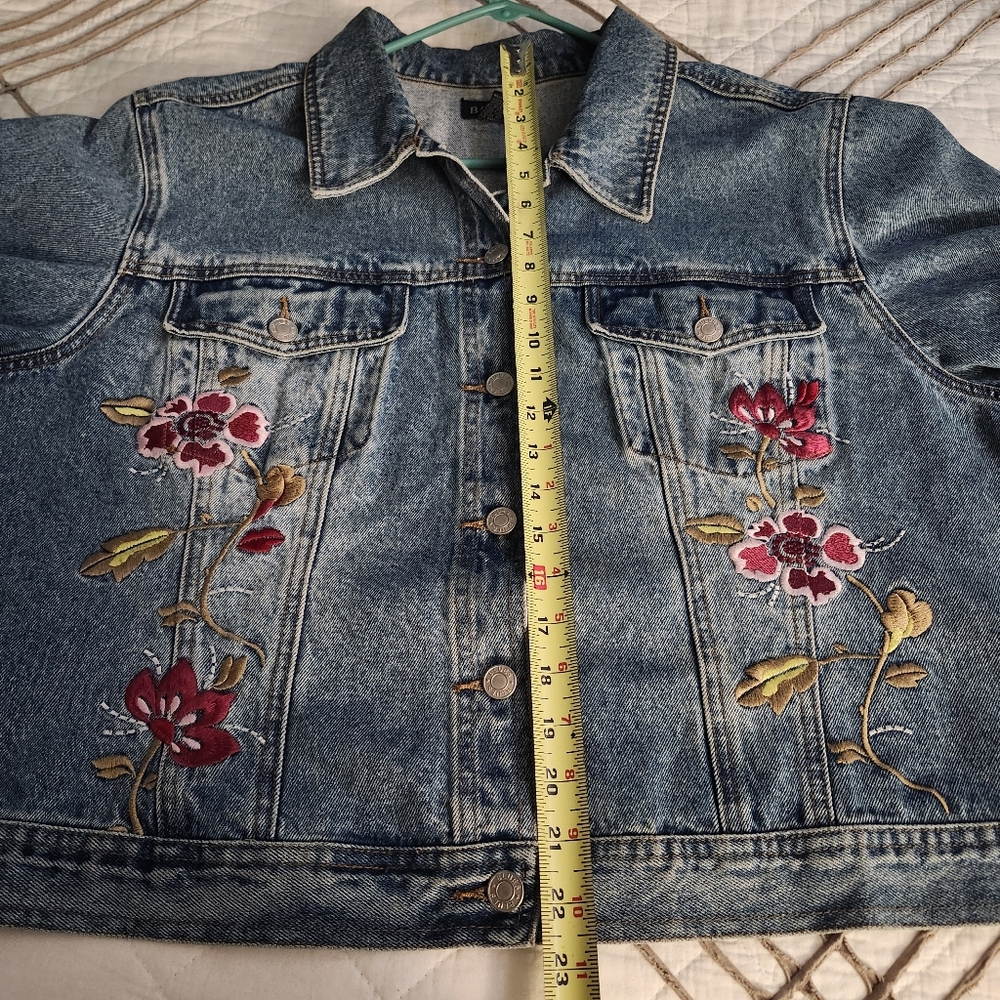 Baccini Blue Denim Jacket with Floral Embroidery, Sz 20 - Picture 8 of 11